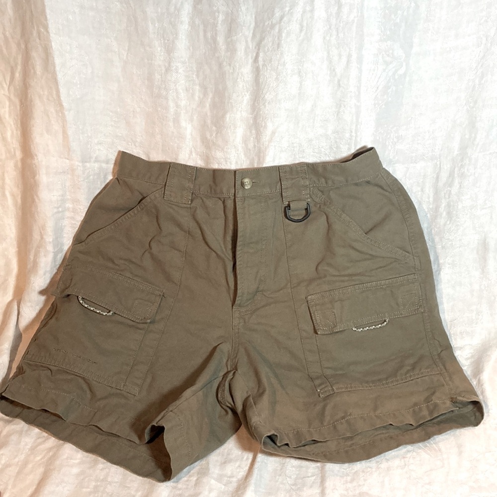 Columbia Women’s Large PFG Omni Shade shorts
